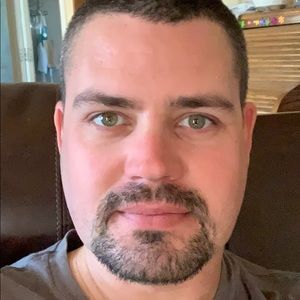 Meet your Posher, Josh